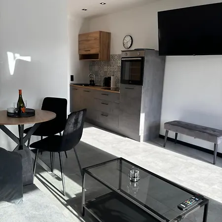 A7 3 Apartment Datgen